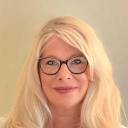 Photo of Michelle Mertz