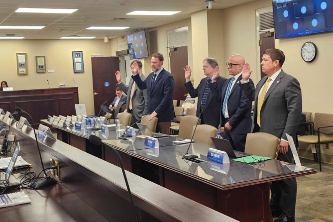 Representatives from Point and a home equity loan industry trade group testify in Harrisburg. Representatives from Point and a home equity loan industry trade group testify in Harrisburg.
