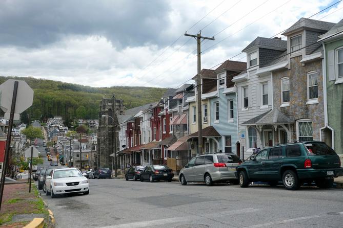 Una calle en Reading, Pa. Una calle en Reading, Pa.