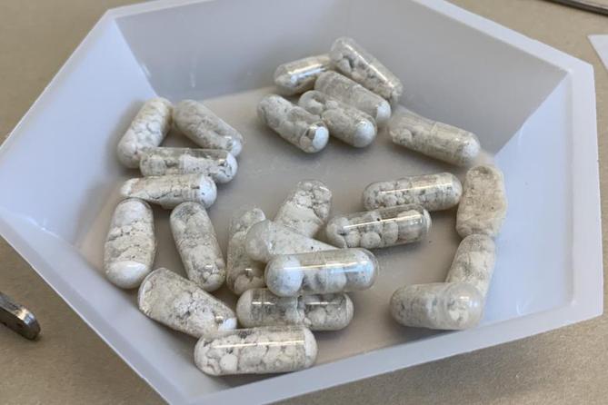 Capsules containing the synthetic opioid nitazene. Capsules containing the synthetic opioid nitazene.