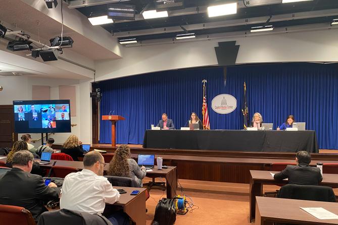 Pennsylvania’s Medical Marijuana Advisory Board has recommended allowing nurse practitioners and podiatrists to approve patients for a medical marijuana card. Pennsylvania’s Medical Marijuana Advisory Board has recommended allowing nurse practitioners and podiatrists to approve patients for a medical marijuana card.