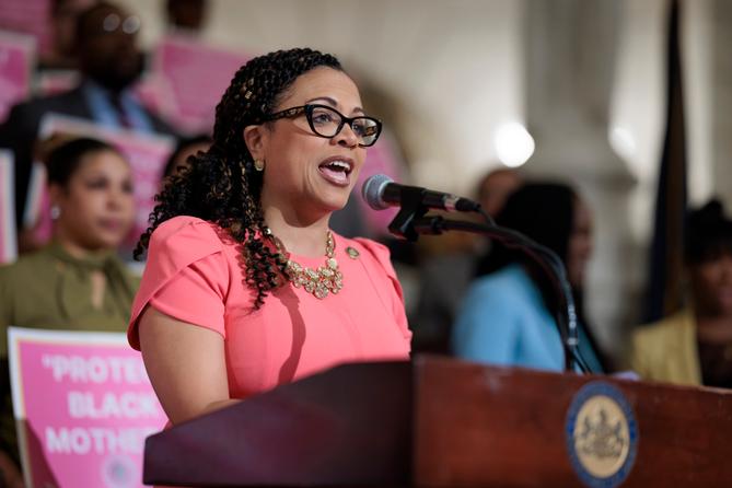 State Rep. Gina Curry (D., Delaware) speaks at a 2023 news conference on maternal health. State Rep. Gina Curry (D., Delaware) speaks at a 2023 news conference on maternal health.