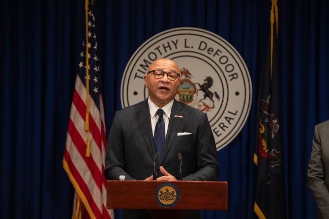 Auditor General Tim DeFoor releases the findings from an audit of five Pennsylvania cyber charter schools. Auditor General Tim DeFoor releases the findings from an audit of five Pennsylvania cyber charter schools.