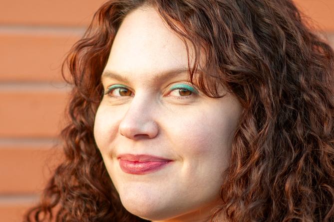 Author headshot for Gabriela Martínez