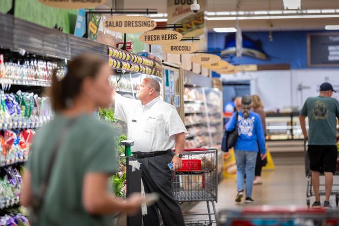 Karns Foods Board Chair Scott Karns in one of his stores. Karns Foods Board Chair Scott Karns in one of his stores.