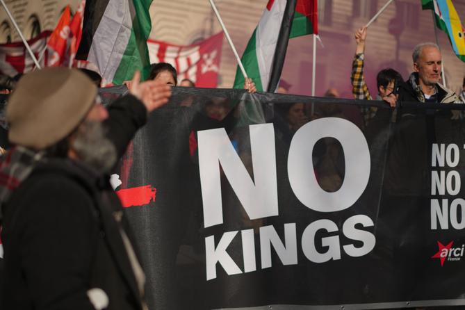 People take part in an anti-war demonstration organized by "No Kings Italy movement" in Rome, Saturday, March 28, 2026. People take part in an anti-war demonstration organized by "No Kings Italy movement" in Rome, Saturday, March 28, 2026.