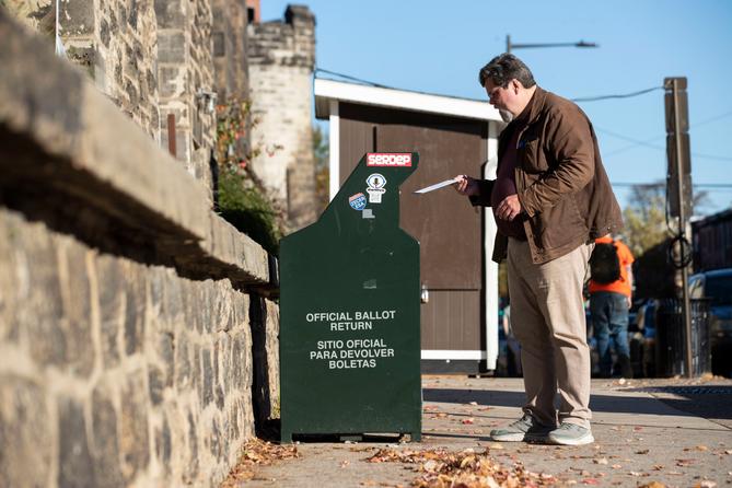 Only some Pennsylvania counties give voters the opportunity to use drop boxes to return mail ballots. Only some Pennsylvania counties give voters the opportunity to use drop boxes to return mail ballots.